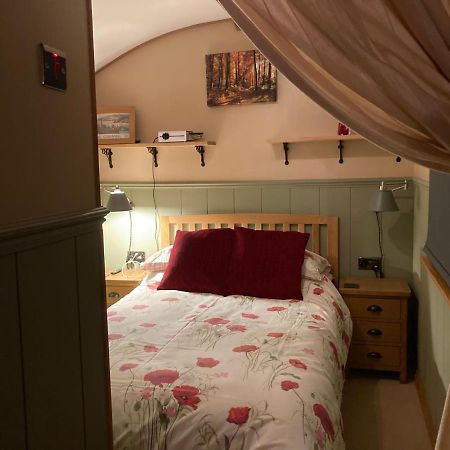 Brook The Shepherd Hut Saltash Exterior foto
